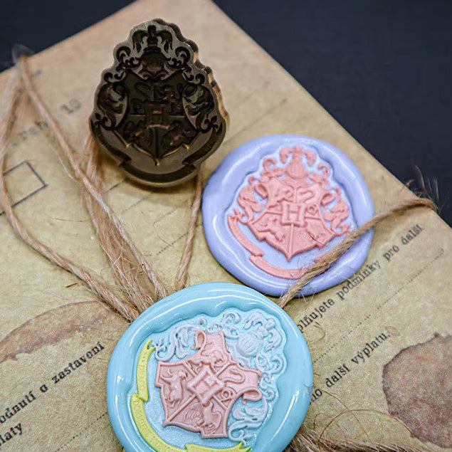 Hogwarts Crest Wax Seal Stamp size 29x25mm