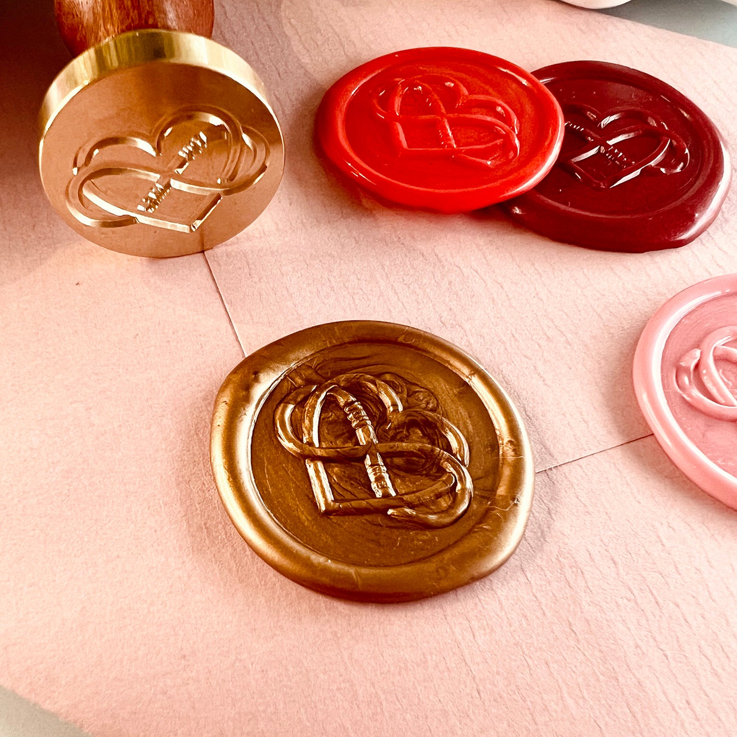 Infinity Heart Wax Seal Stamp (25mm)