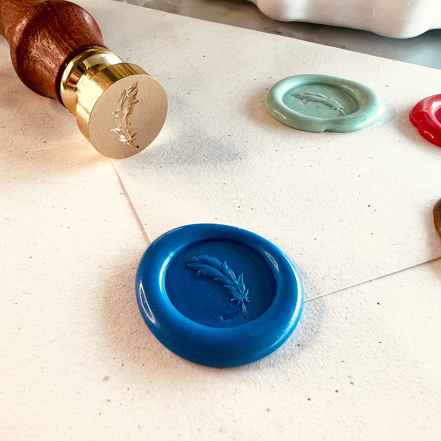 Mini Feather Wax Seal Stamp (15mm)