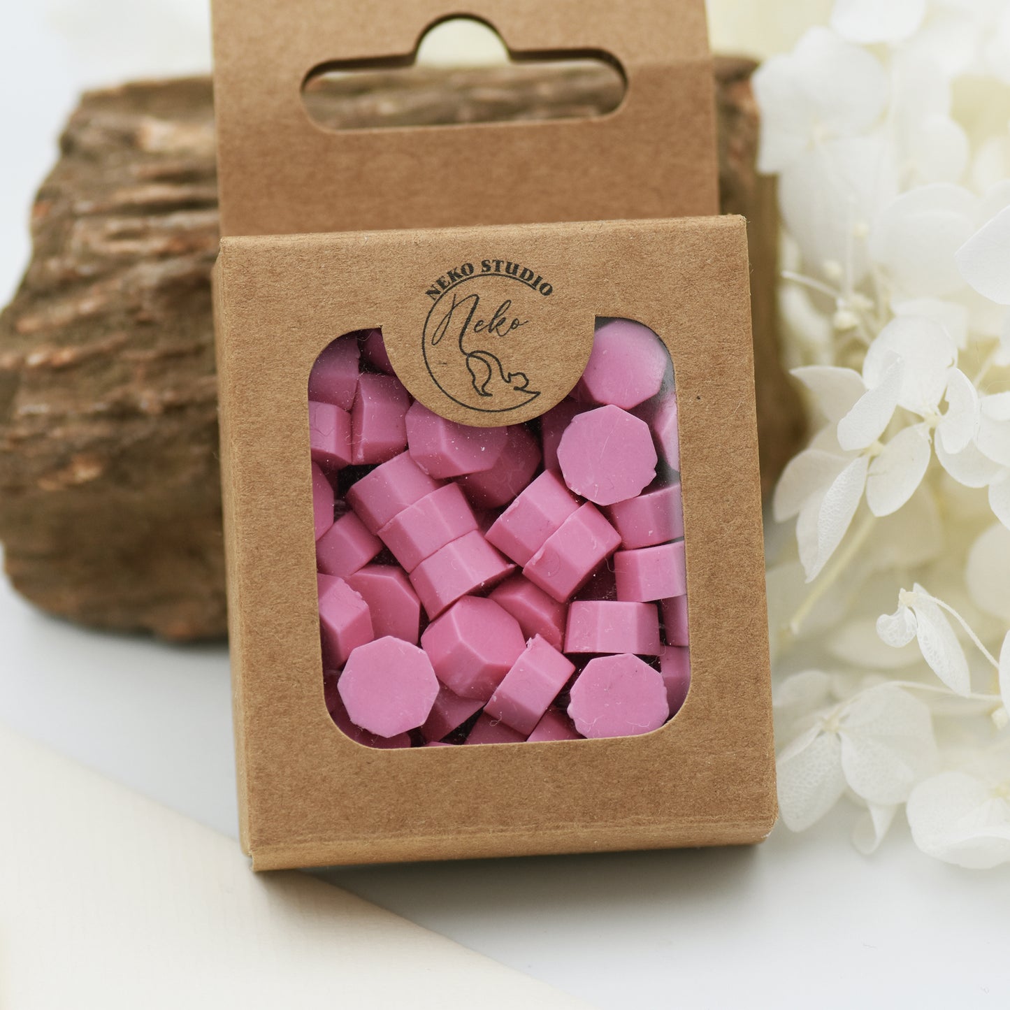 D03 Petal Kiss Wax Seal Beads – Pastel Pink