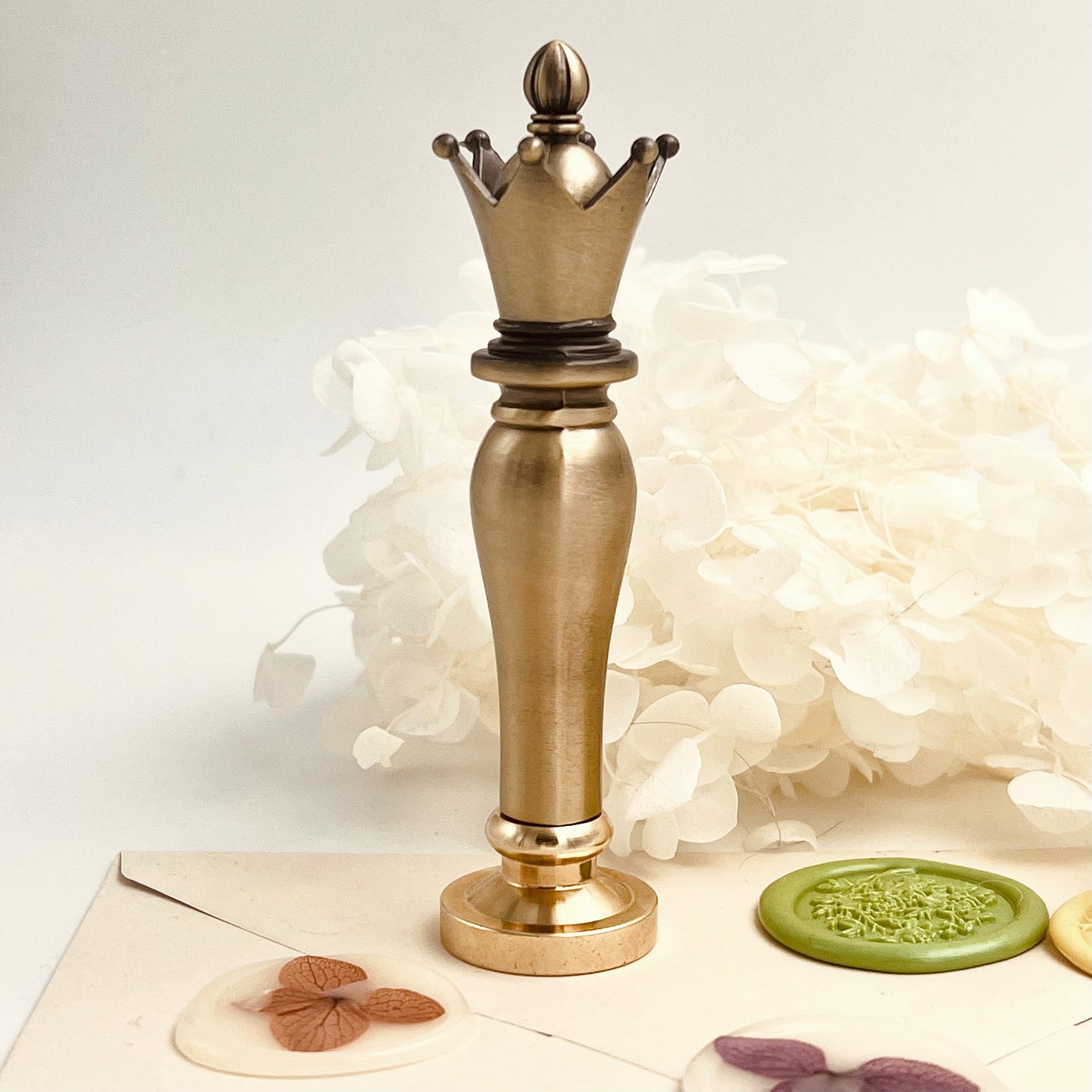 Luxury Crown Brass Wax Seal Handle 61g