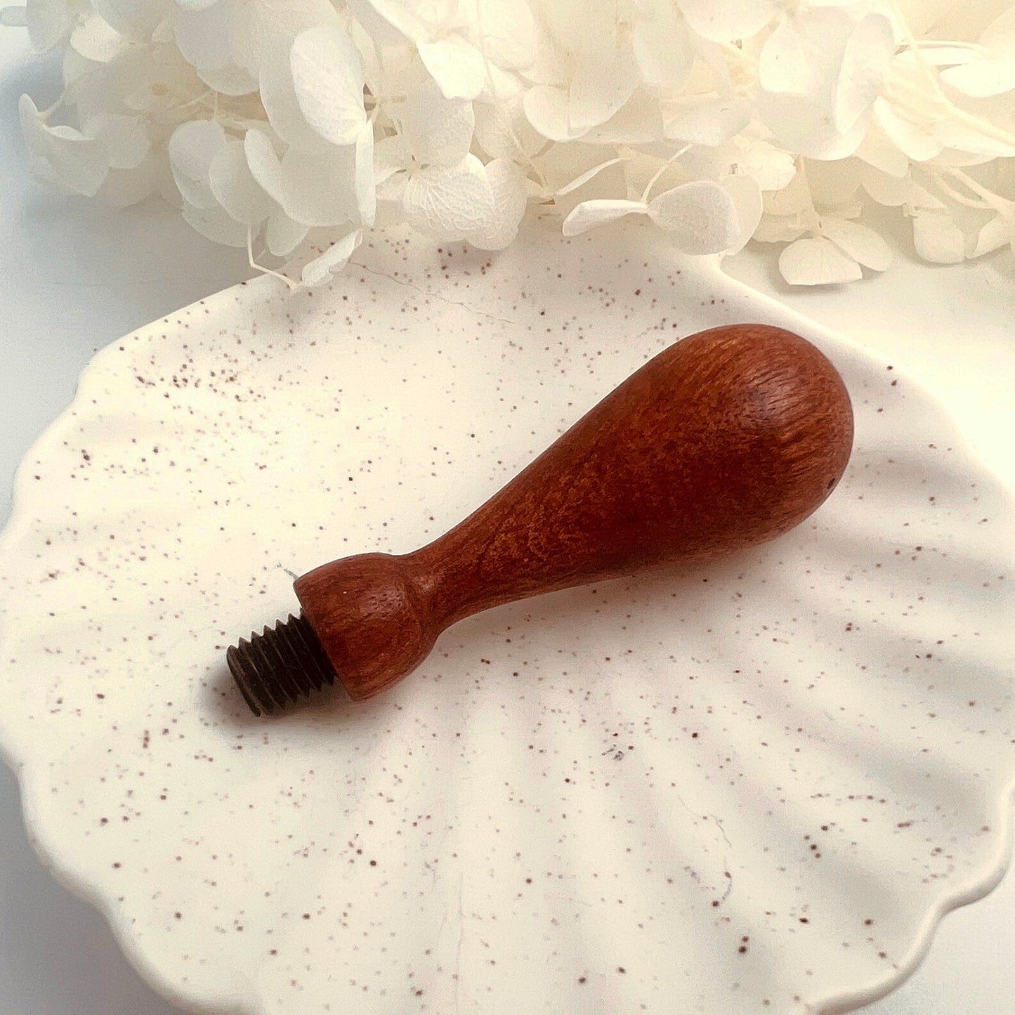 Compact Wooden Wax Seal Handle – 12.7g
