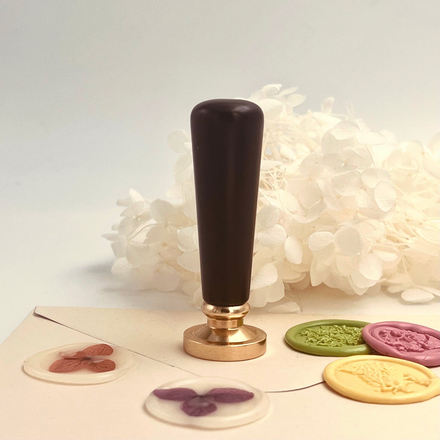Black Wooden Wax Seal Handle – 14.5g.