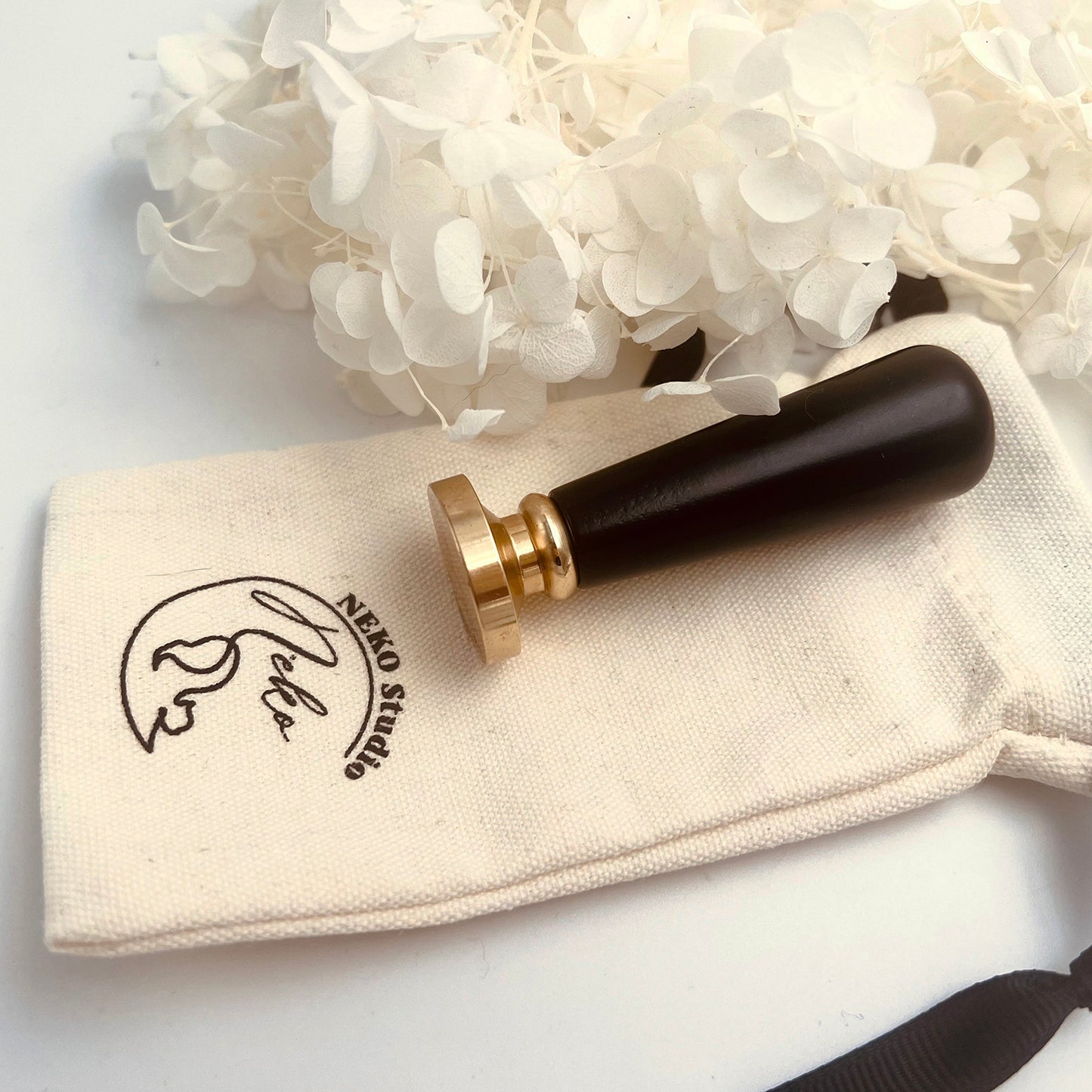 Black Wooden Wax Seal Handle – 14.5g.