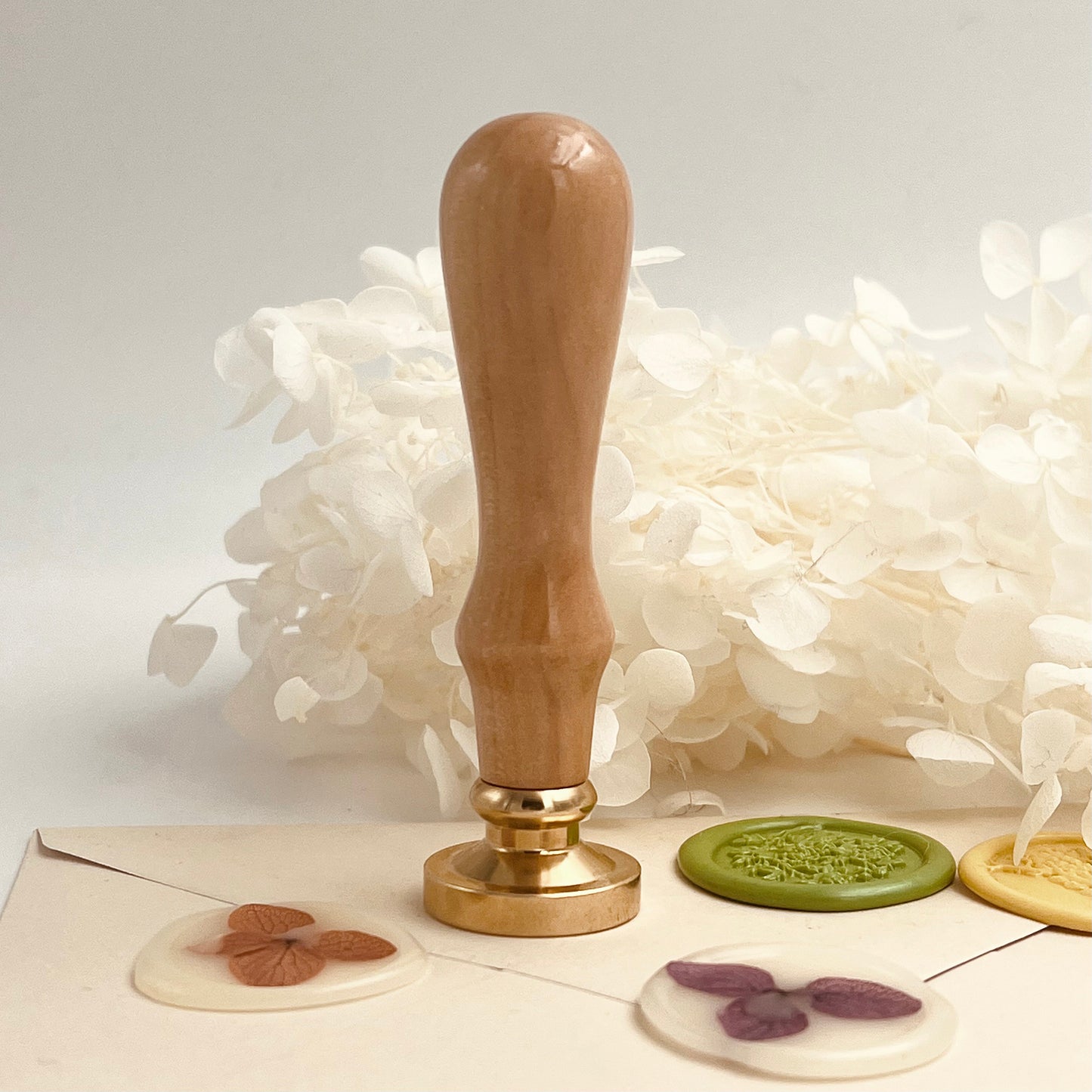 Light Wood Wax Seal Handle | 14g
