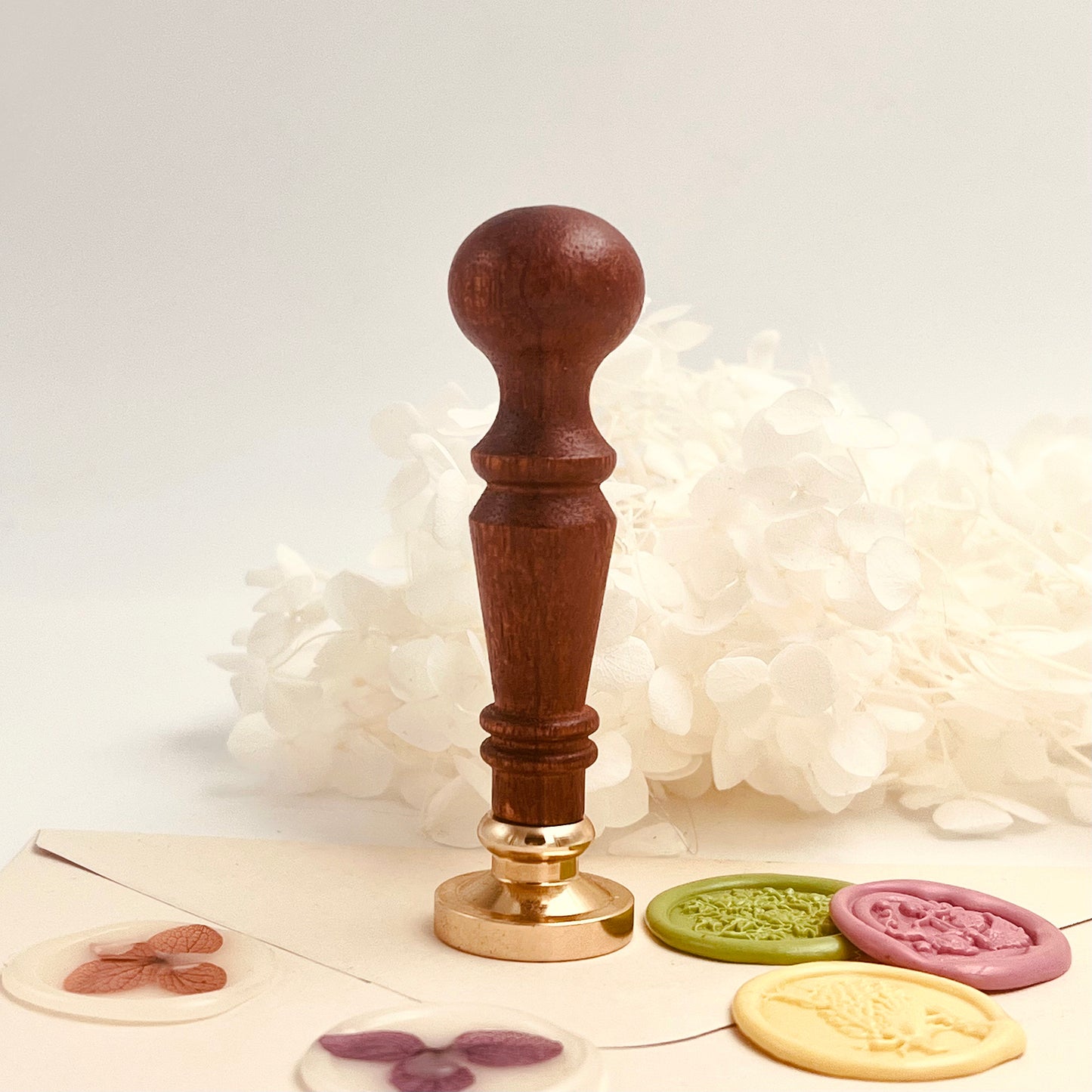Elegant Wooden Wax Seal Handle – 15.6g