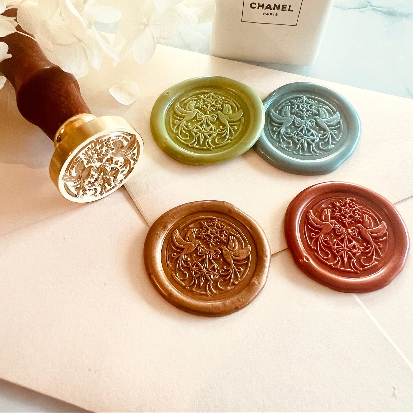 Dove & Snowflake Wax Seal Stamp size 25mm