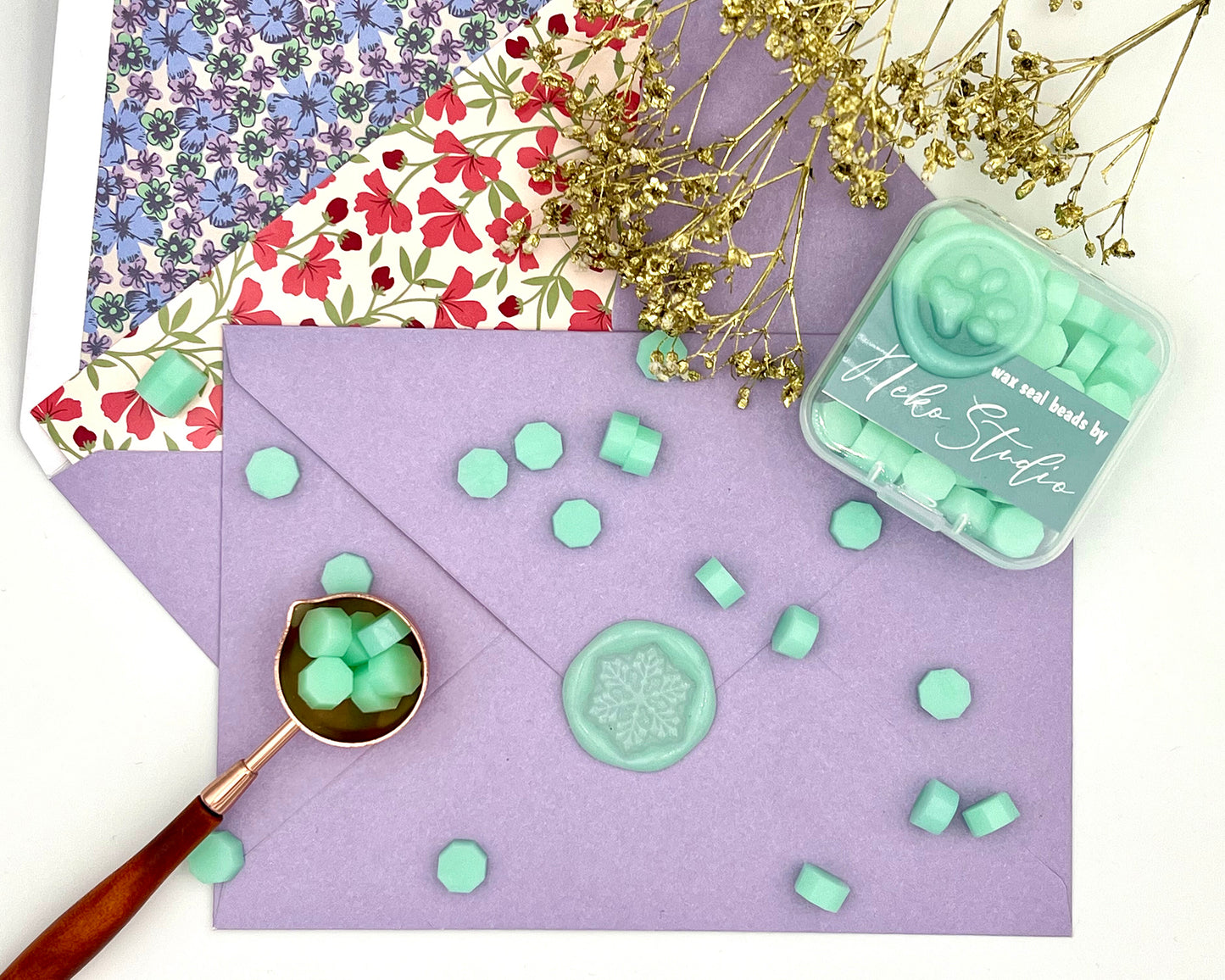 DJ05-Jelly Green color wax seal beads