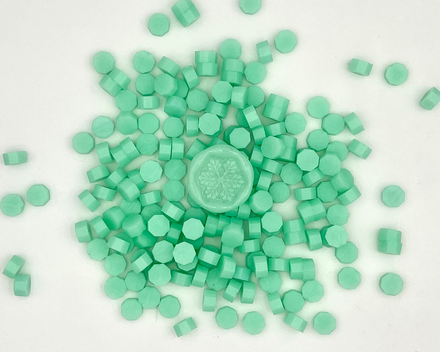 DJ05-Jelly Green color wax seal beads