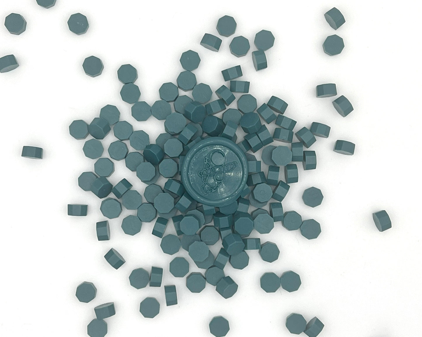 DL109-Cargo Green color wax seal beads