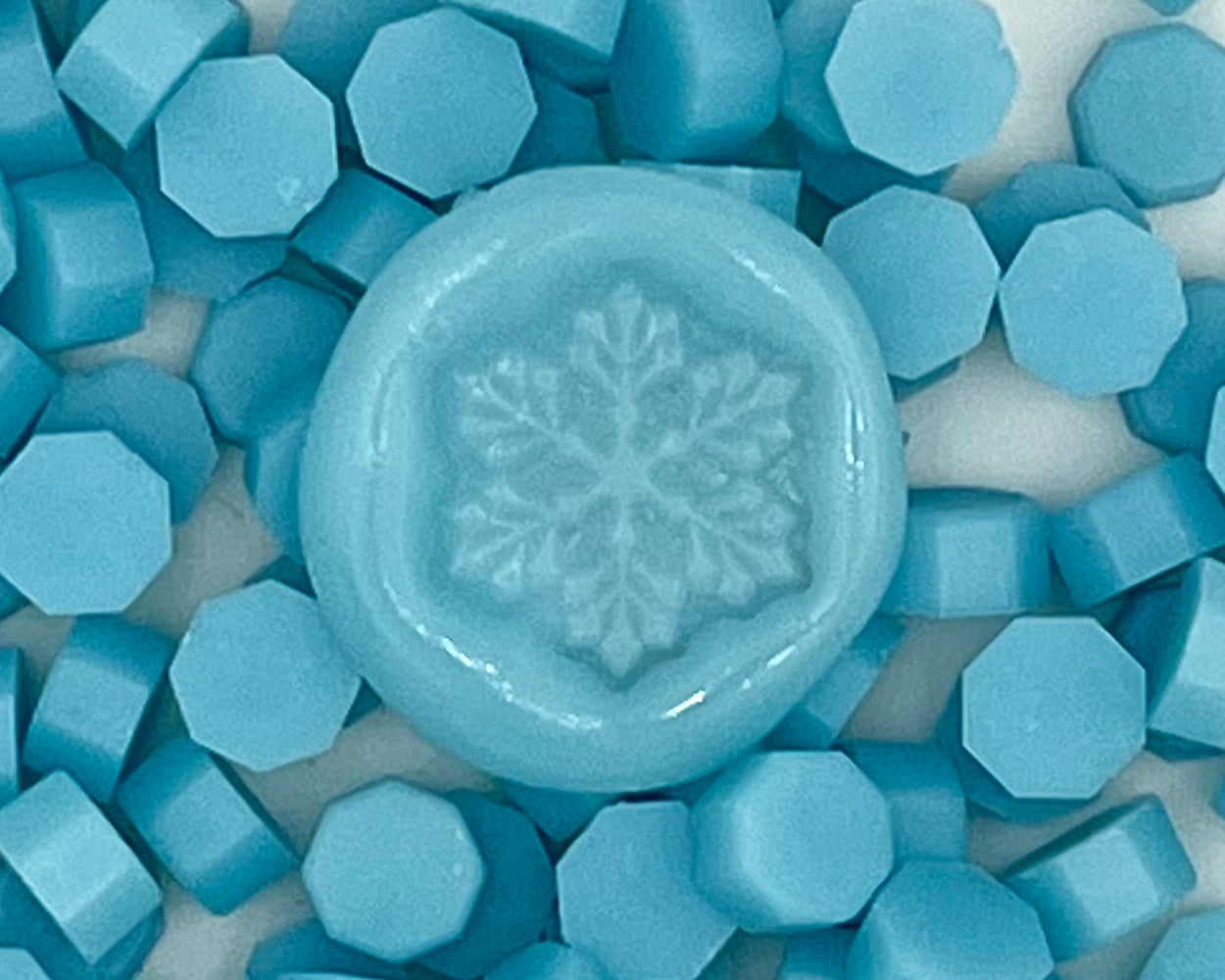 DJ06-Jelly Blue color wax seal beads