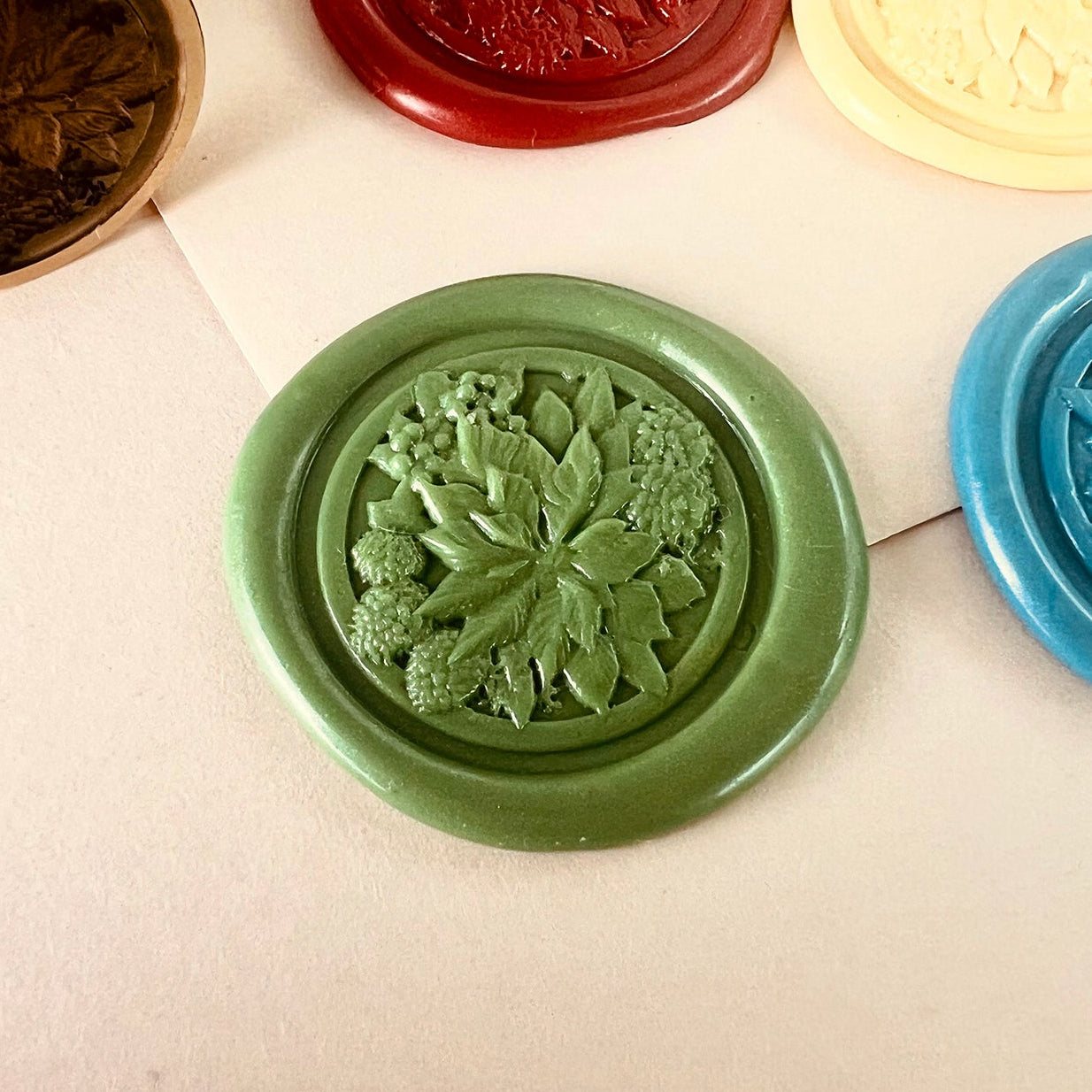 Poinsettia Flower Wax Seal Stamp size 25mm