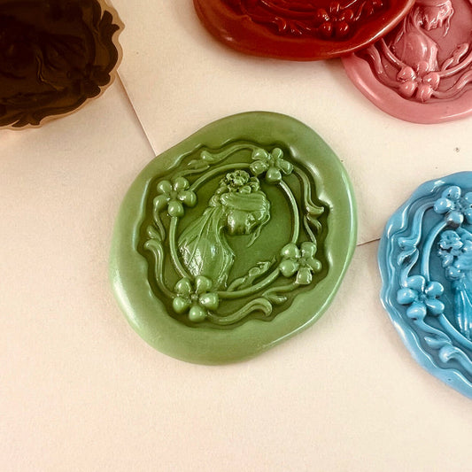 Vintage Lady Cameo Wax Seal Stamp size 29x26mm