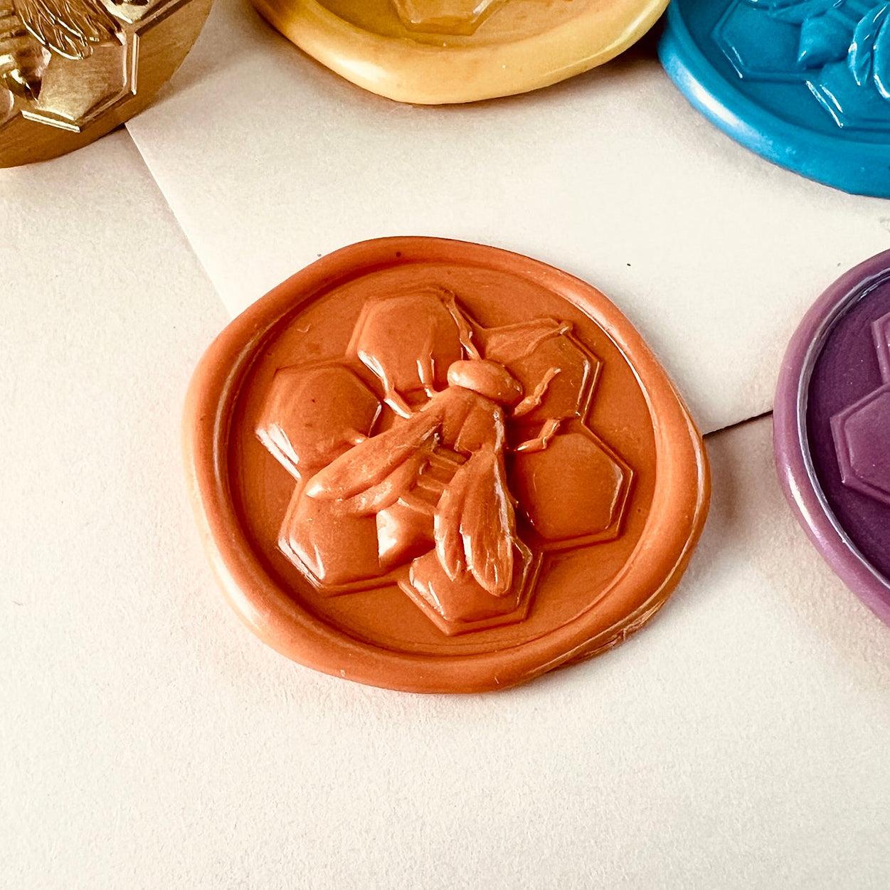 3D Bee and Honeycomb Wax Seal Stamp size 25.4 mm.