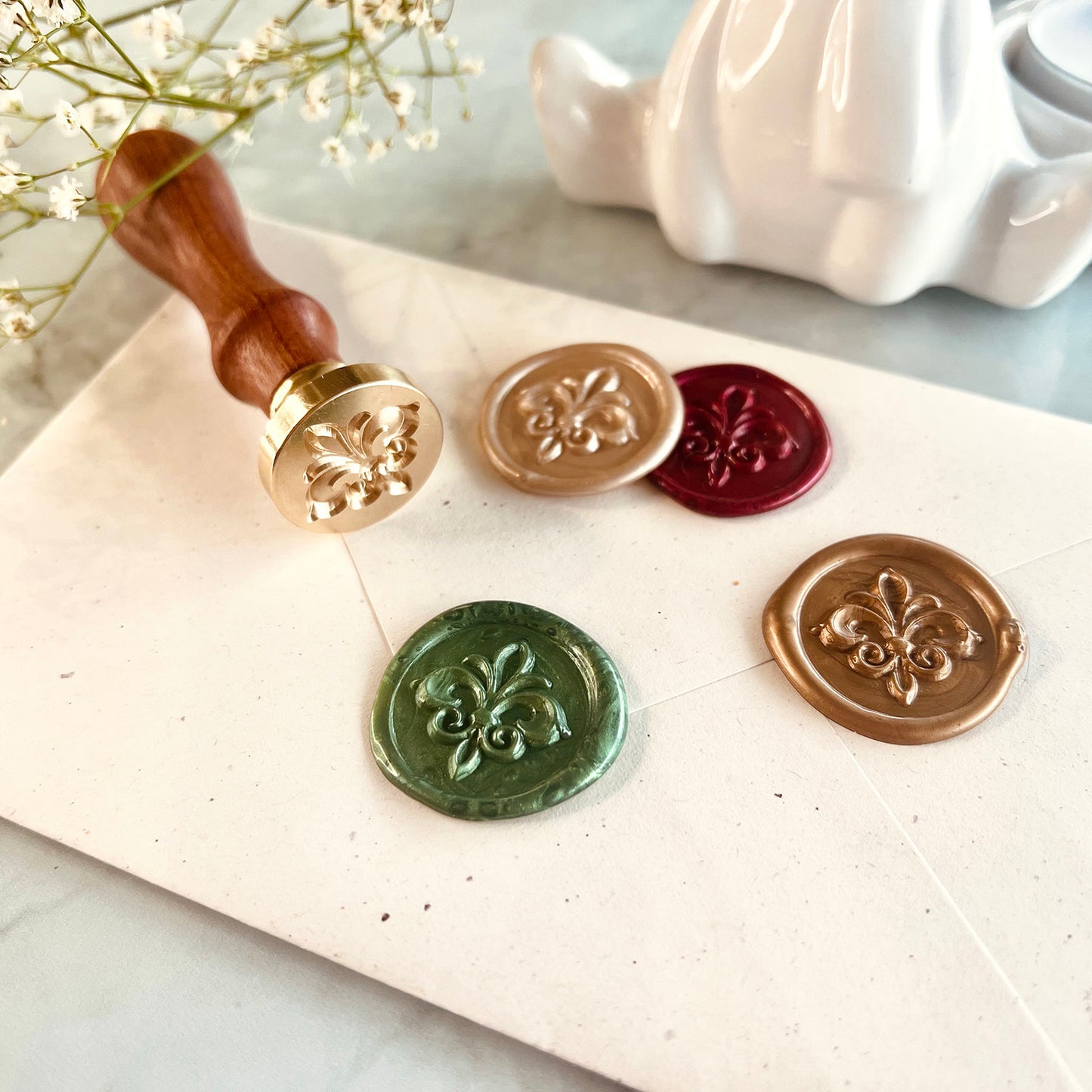 Fleur de Lis Wax Seal Stamp – Elegant Royal Symbol (25mm)