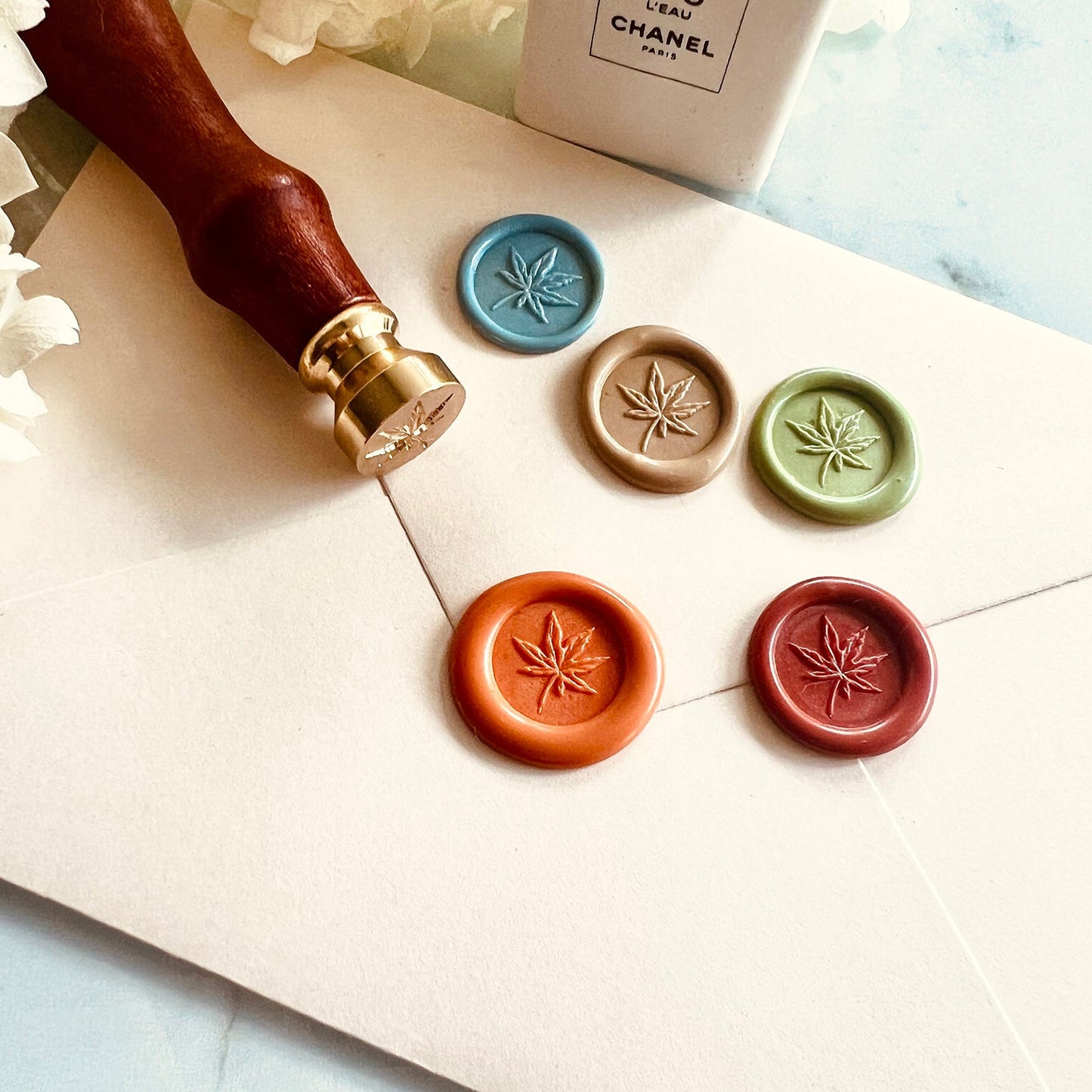 Mini Maple Leaf Wax Seal Stamp – 15mm