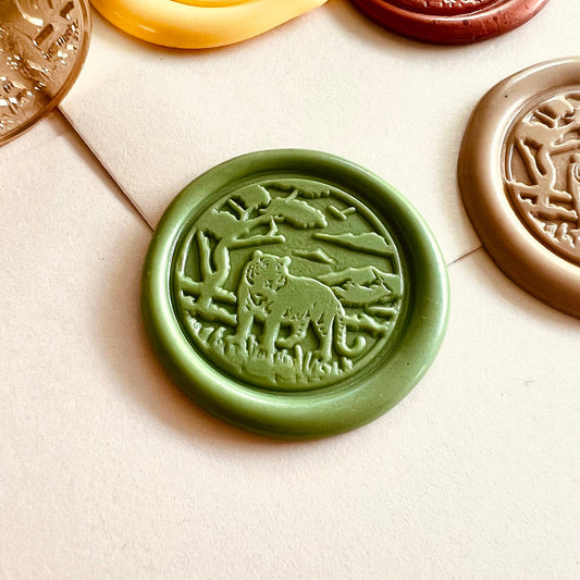 Tiger in Jungle Wax Seal Stamp – 25mm