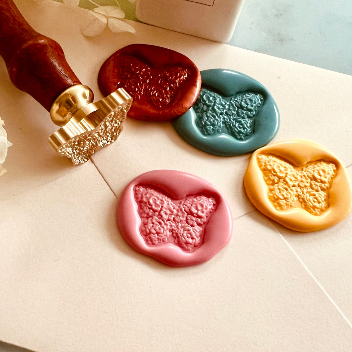 Floral Butterfly Wax Seal Stamp – Brass Stamp size 26x19 mm