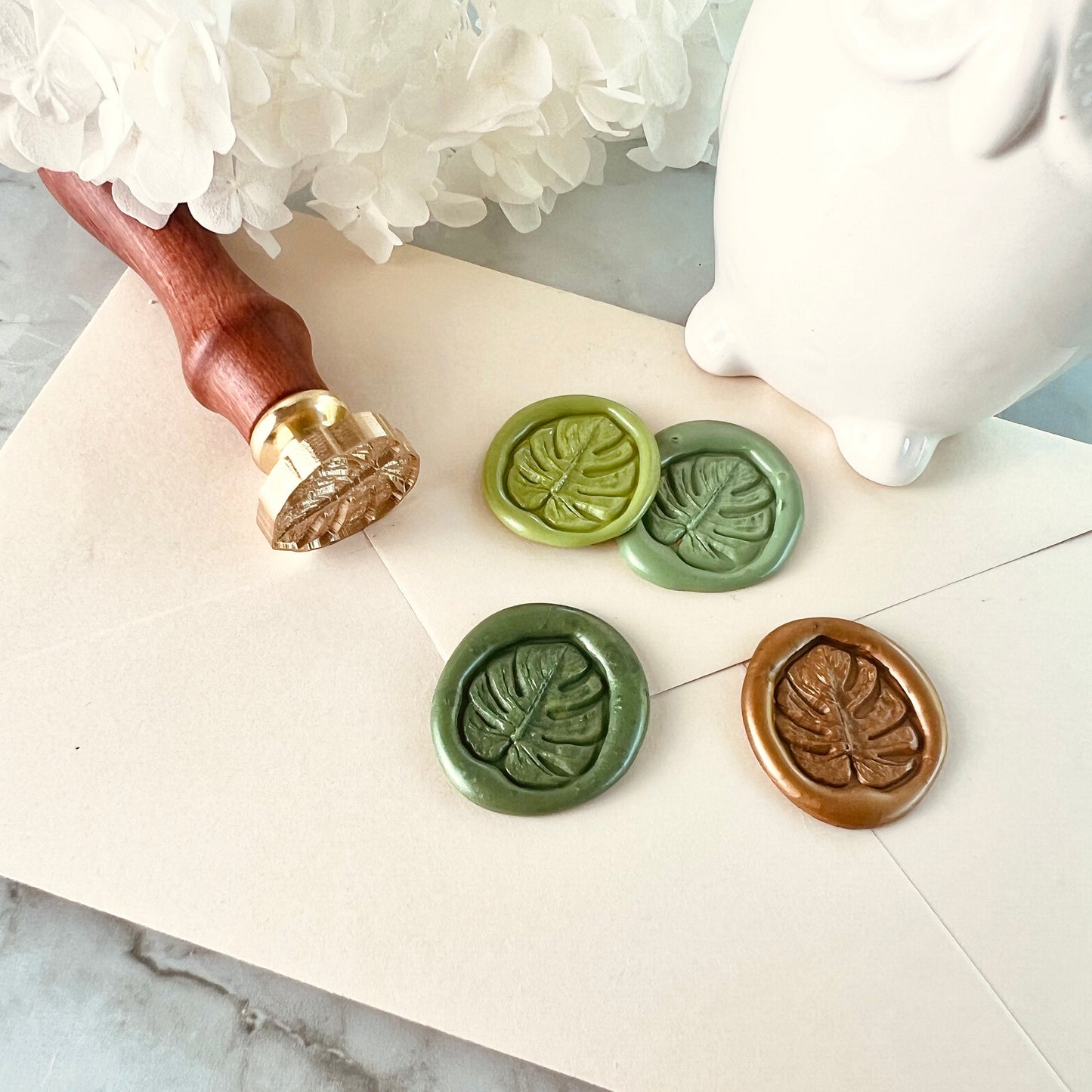 Monstera Leaf Wax Seal Stamp | Brass Botanical Stamp size 22.6 x 23.3mm