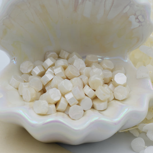 D47 Satin Ivory Wax Seal Beads – Soft Pearl Cream