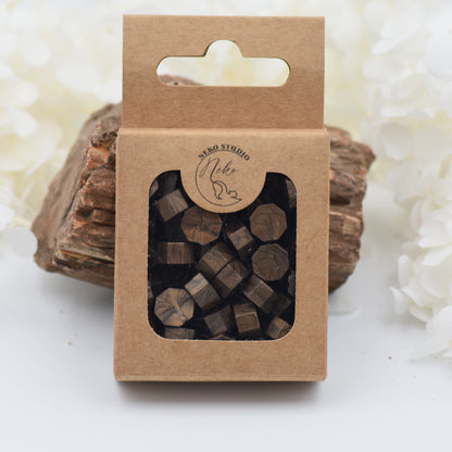 L117 – Cocoa Gleam Wax Seal Beads | Shiny Dark Mocha Brown 30g.