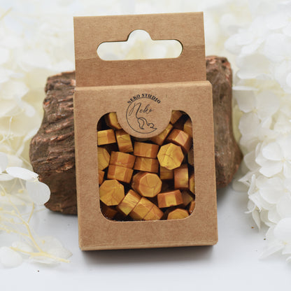 L57 Amber Gold Wax Seal Beads – Warm Metallic Yellow-Gold