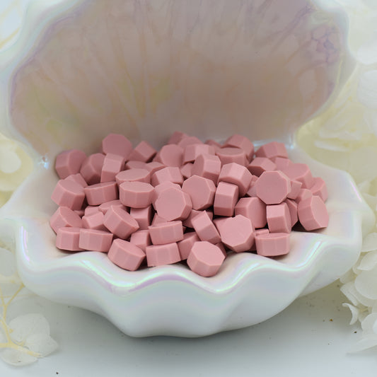 L67 Blush Clay Wax Seal Beads – Soft Muted Pink with Warm Clay 30g.