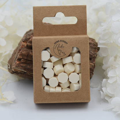 L72 Ivory Cream Wax Seal Beads – Soft Off-White Neutral