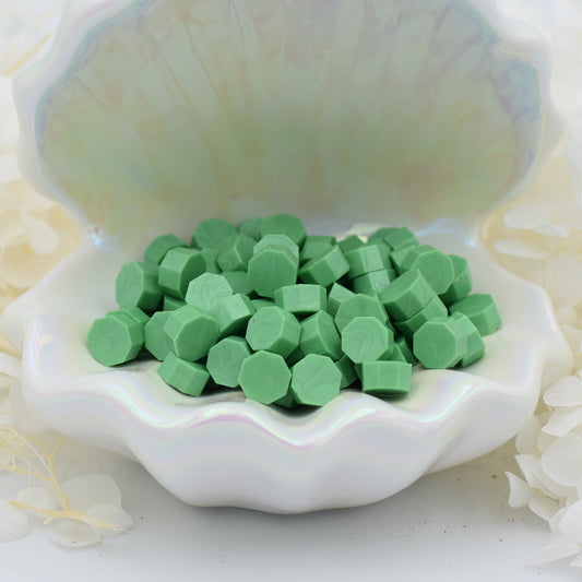 L74 Spring Meadow Wax Seal Beads – Fresh Botanical Green 30g.