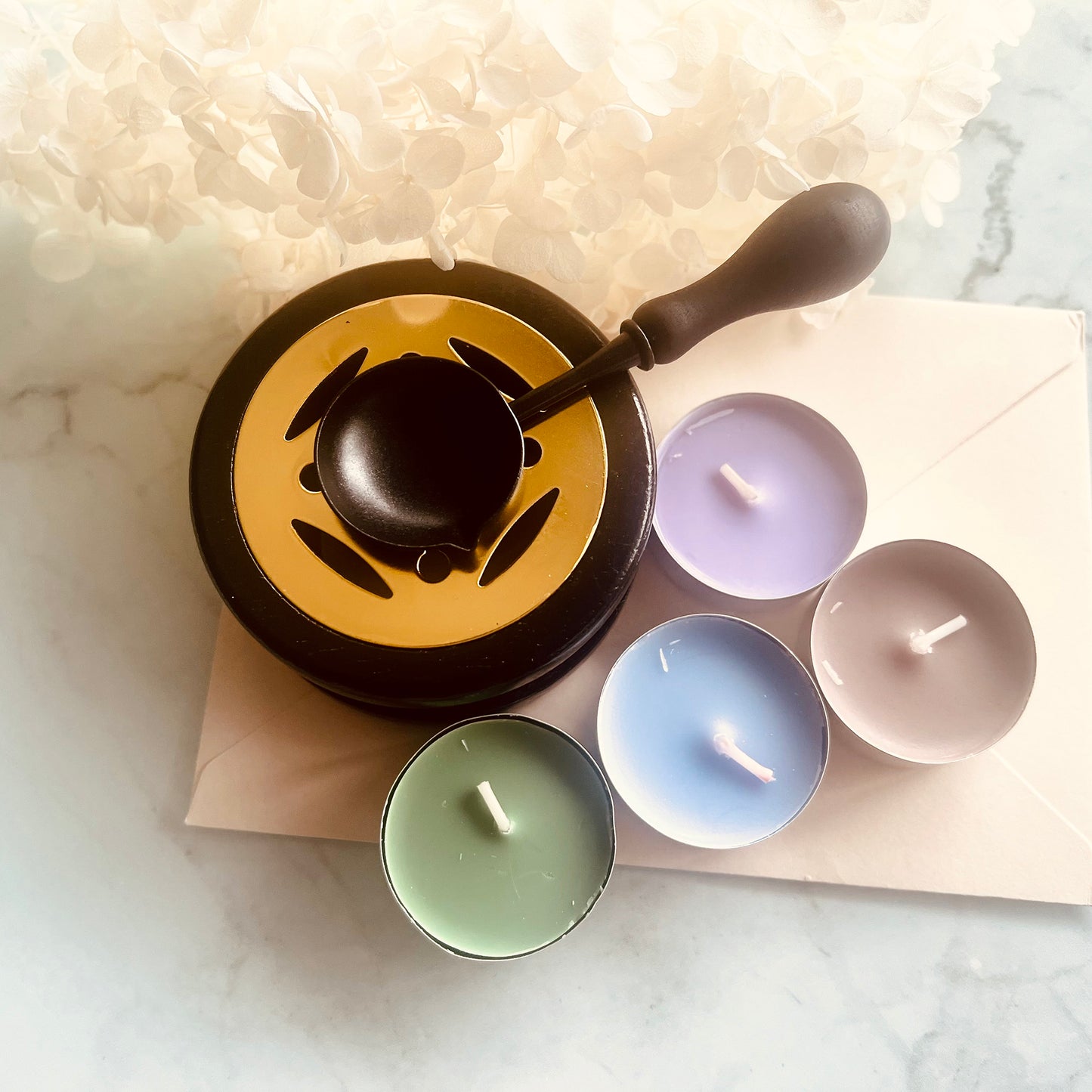 Wax Seal Melting Set with 4 Tealight Candles – Black (Non-stick)