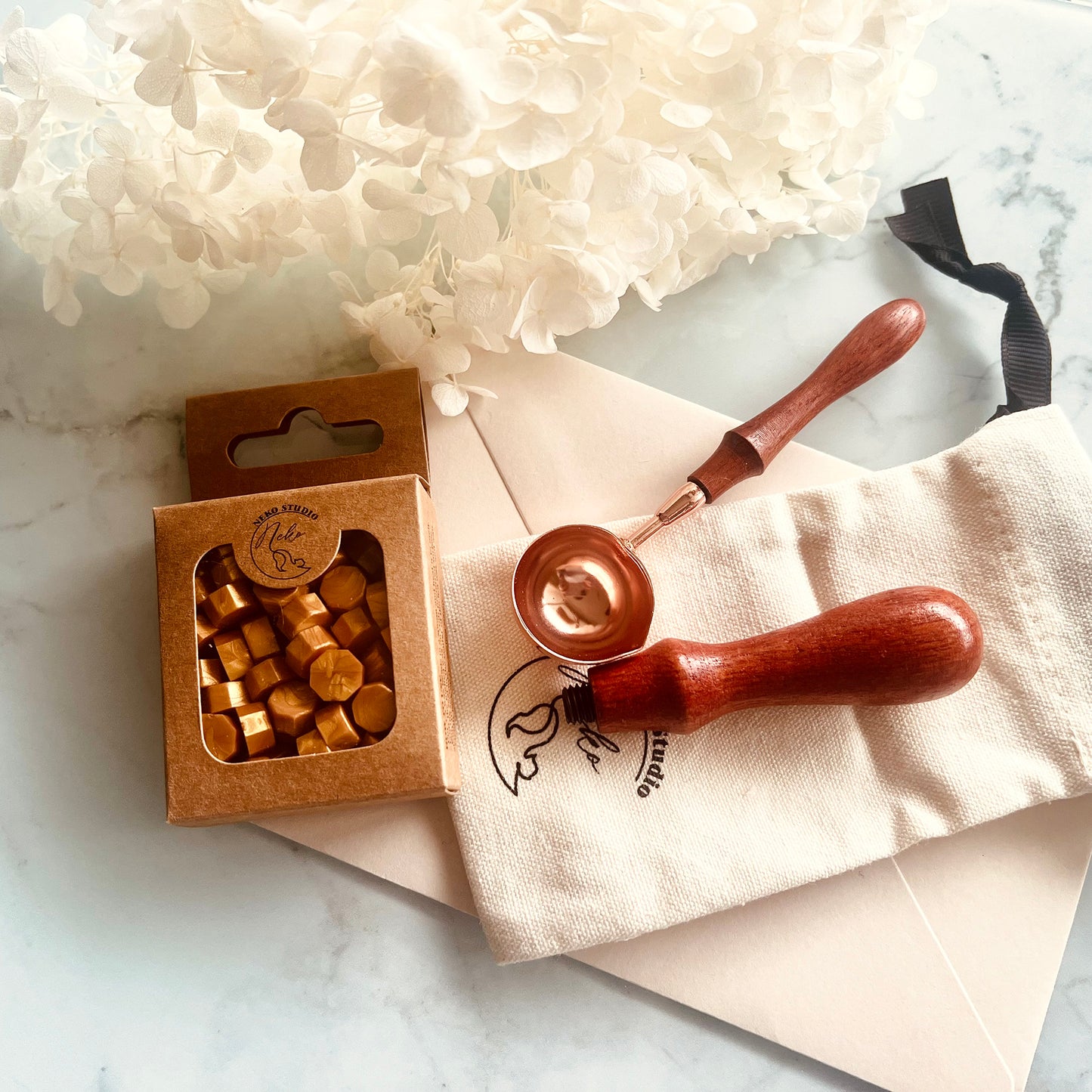 Wax Seal Starter Set A - Natural wood