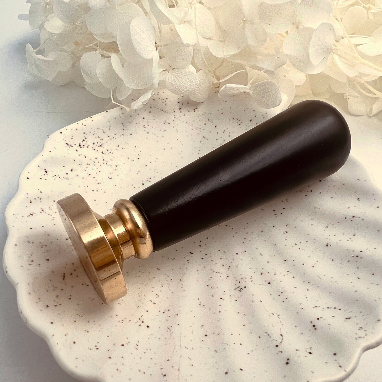 Black Wooden Wax Seal Handle – 14.5g.