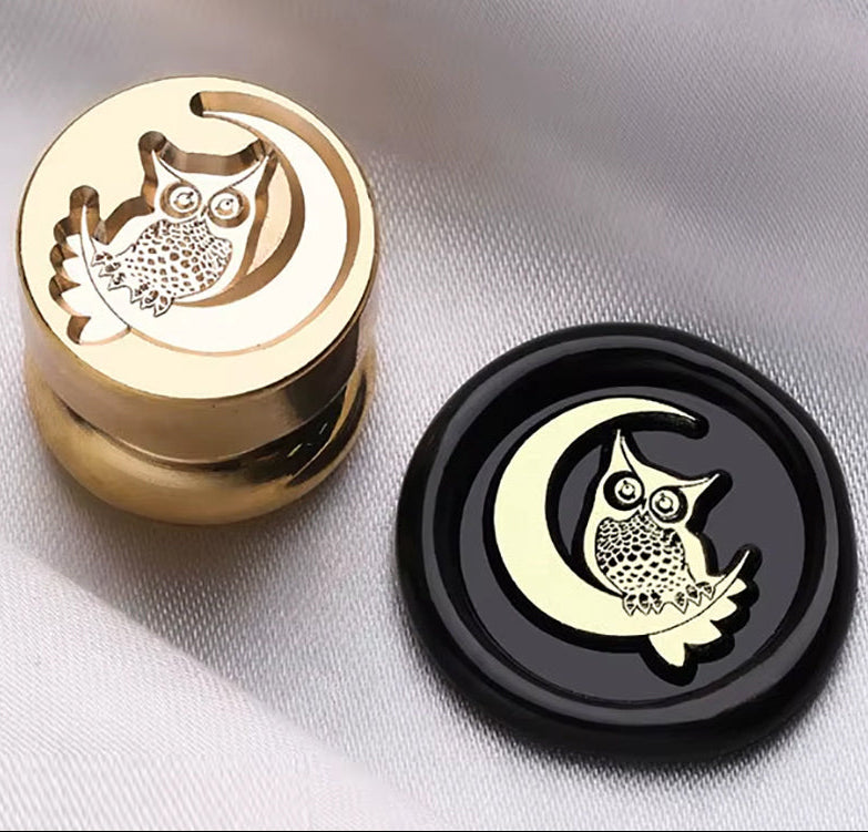 Mini Owl on Moon Wax Seal Stamp size 15mm