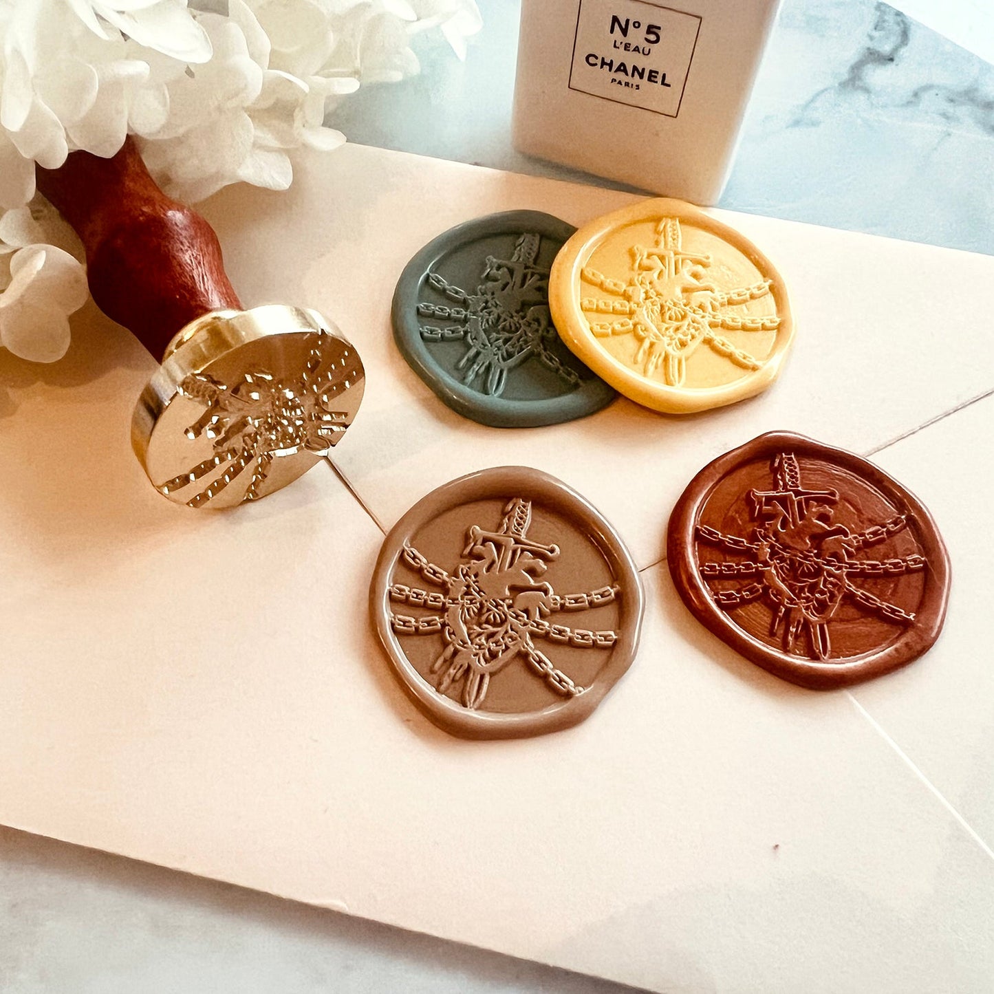 Anatomical Heart Wax Seal Stamp 30mm – Gothic Sword & Chain